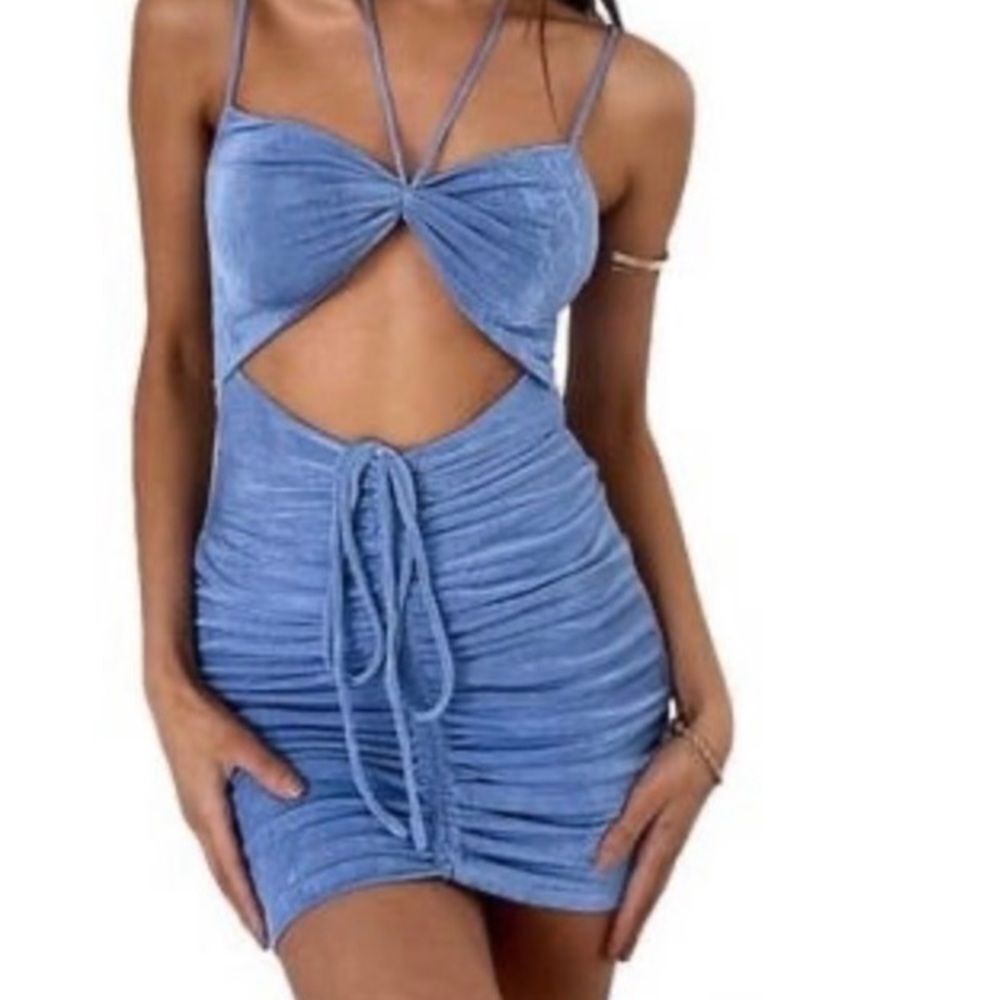NWT thatsofetch women’s dusty blue, Billy mini dress cut outs, size 8